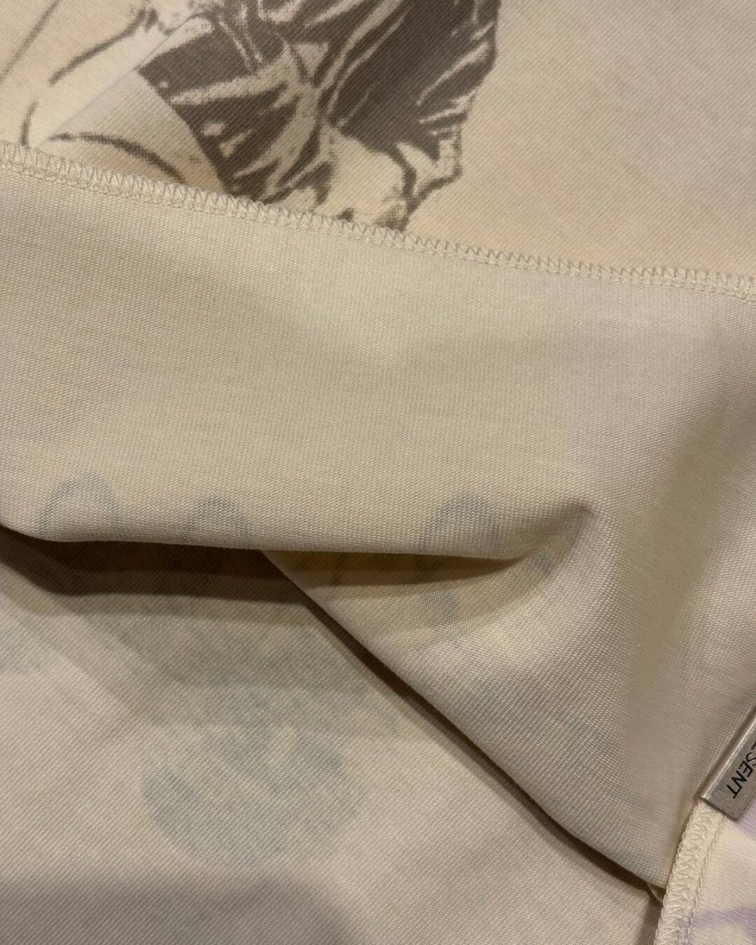 Футболка Represent