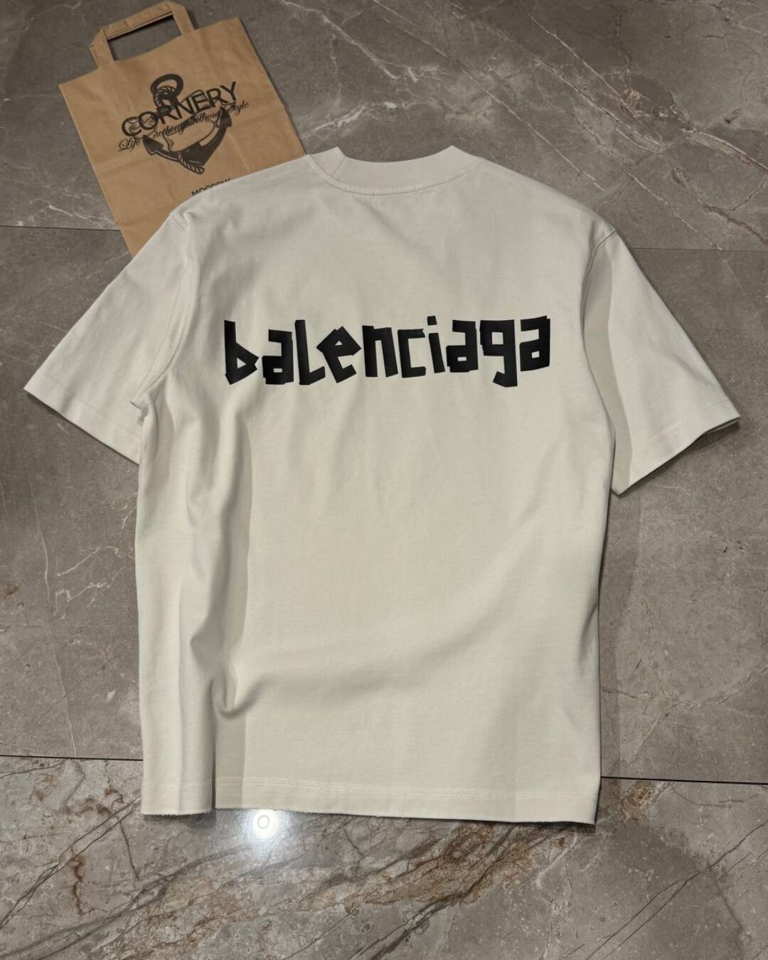 Футболка Balenciaga