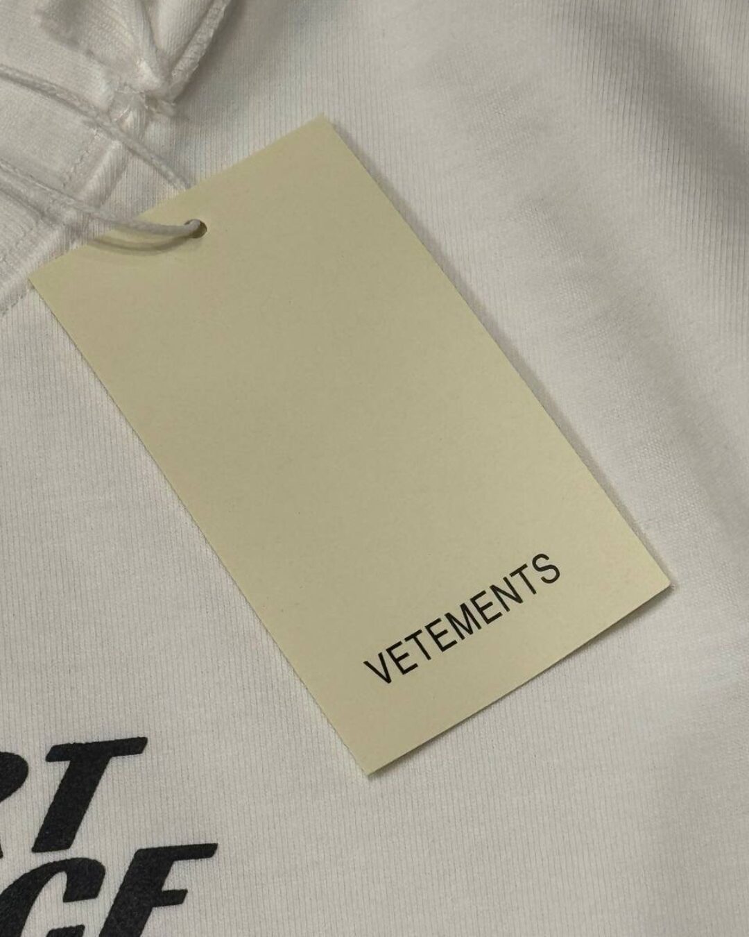 Футболка Vetements Logos