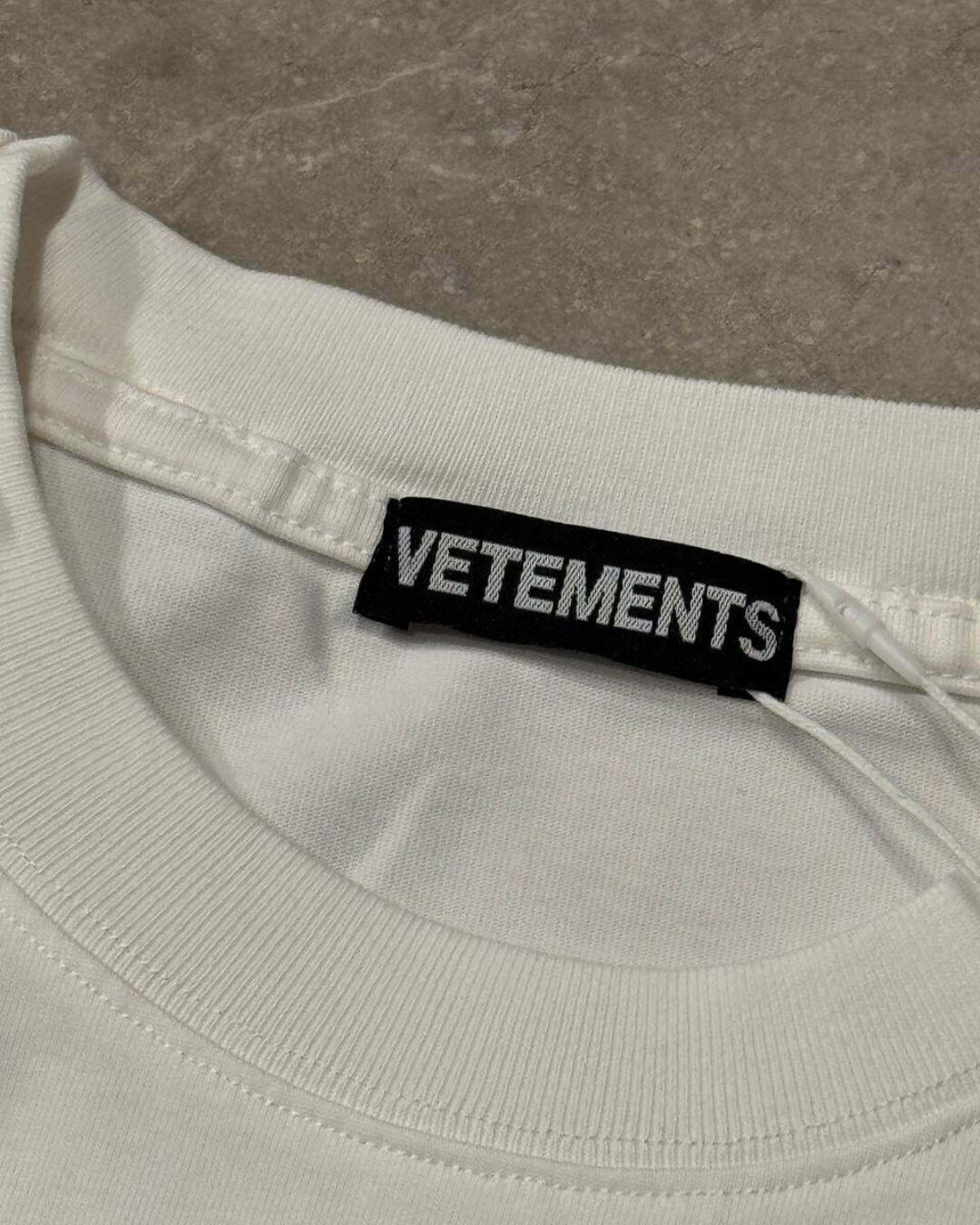 Футболка Vetements Logos — фото 7