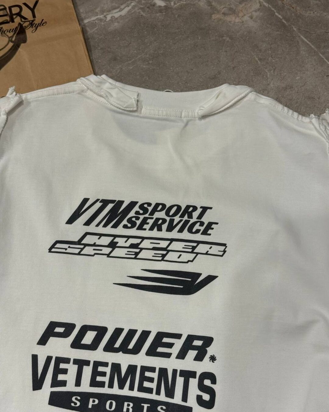 Футболка Vetements Logos