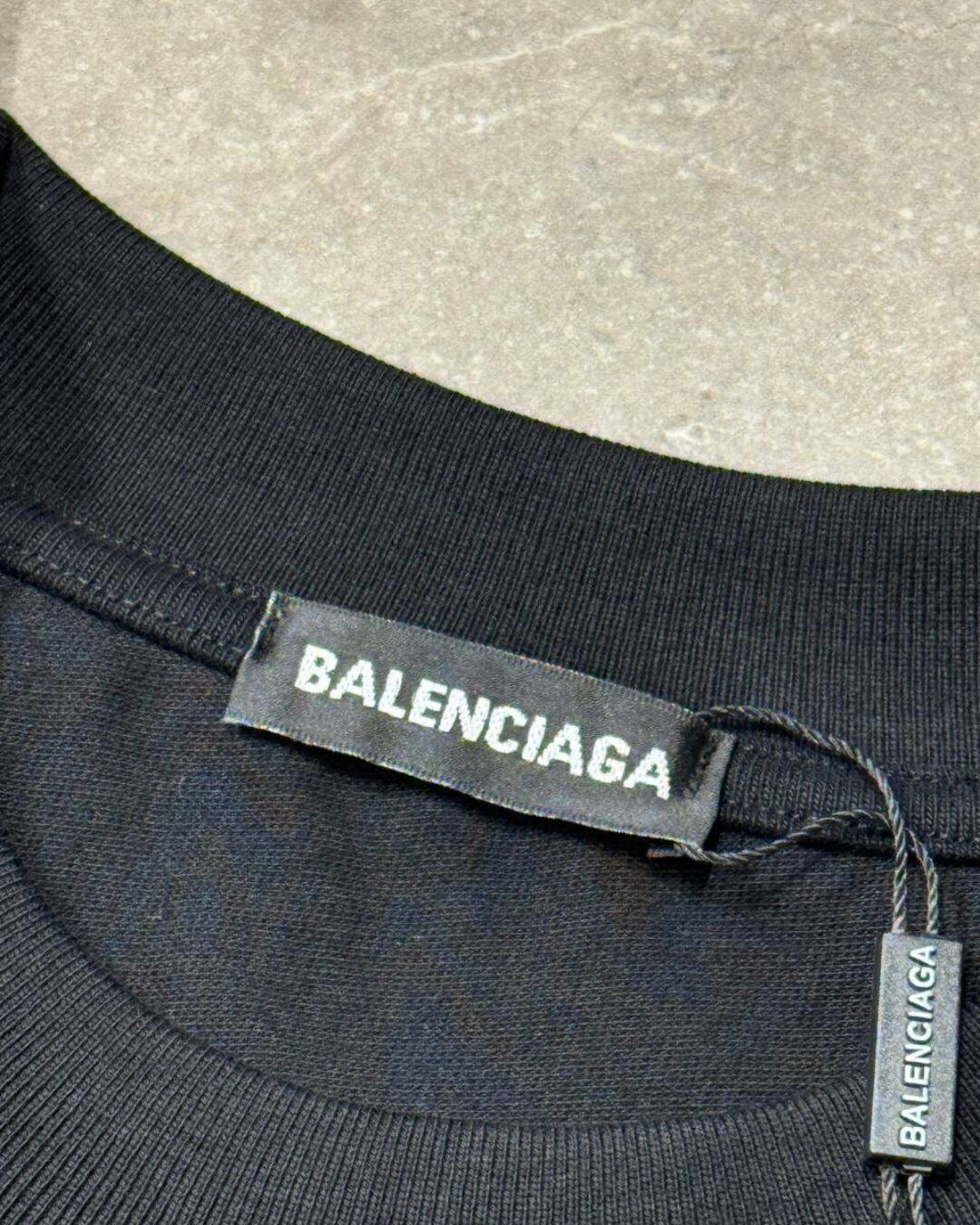 Футболка Balenciaga — фото 4