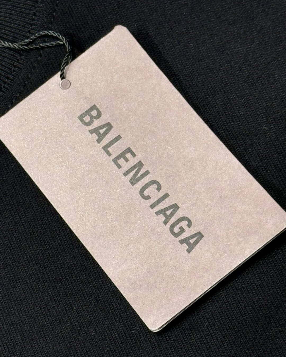 Футболка Balenciaga