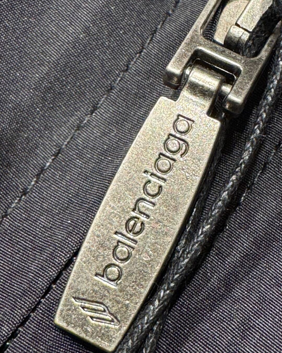 Ветровка Balenciaga