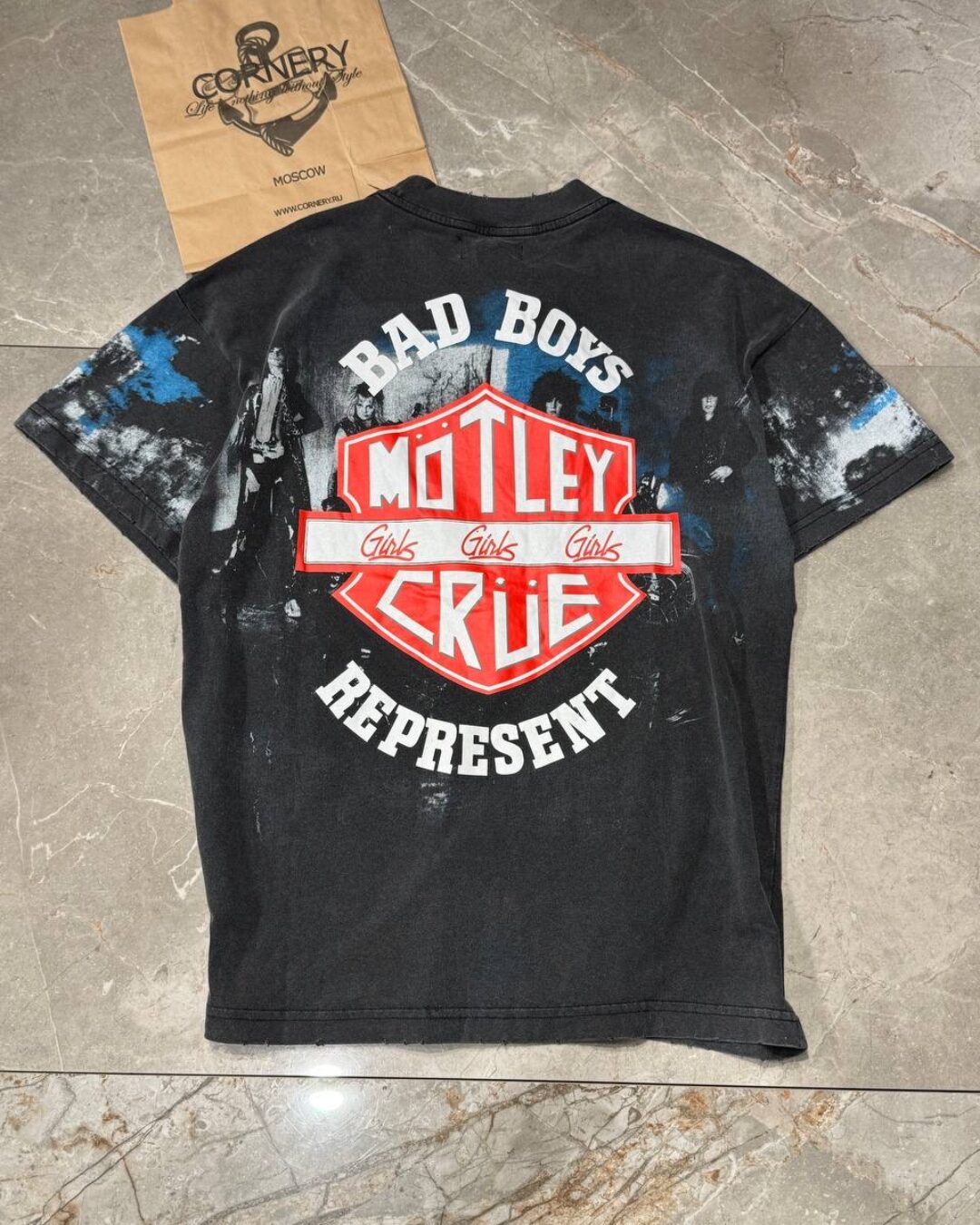 Футболка Represent