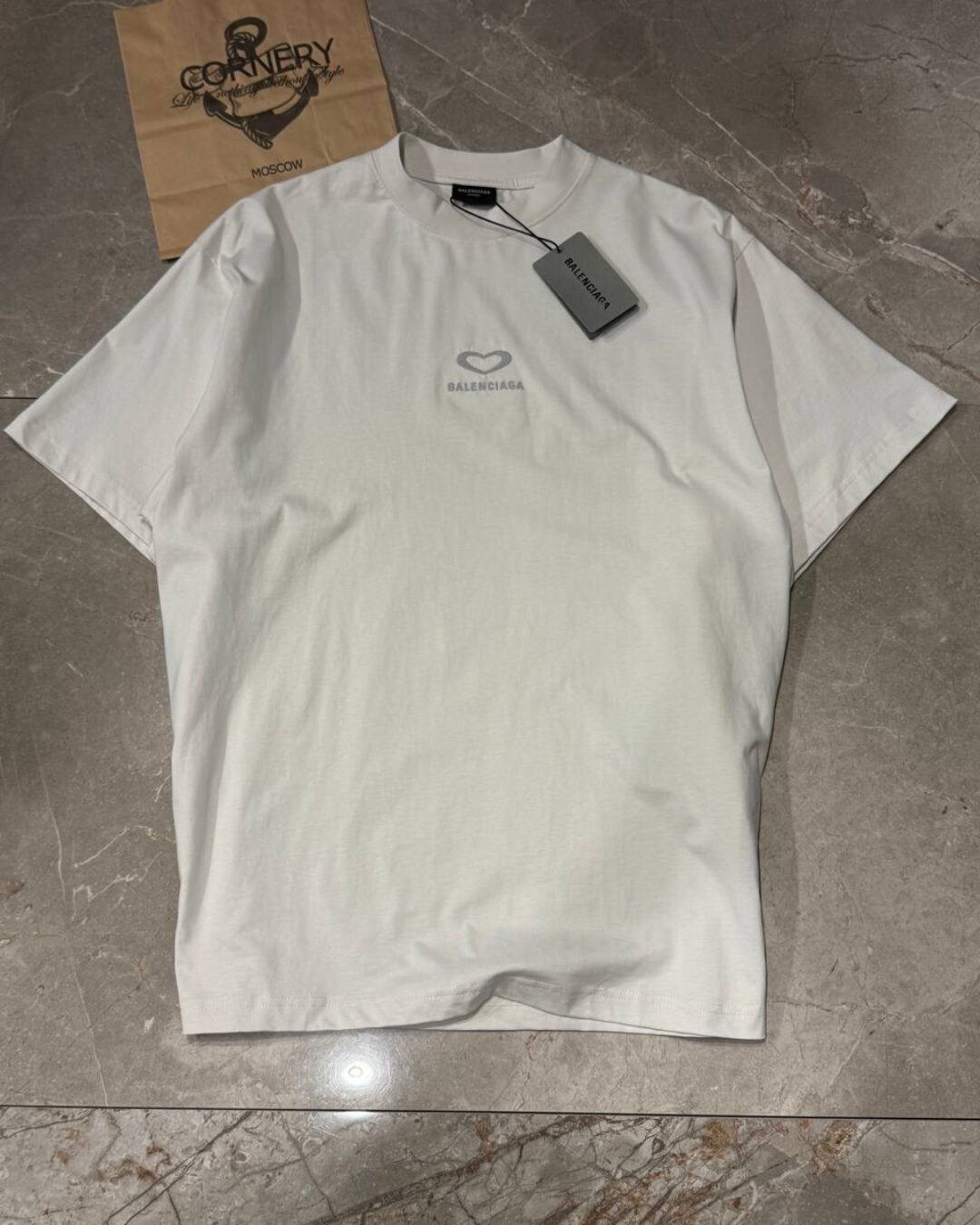 Футболка Balenciaga