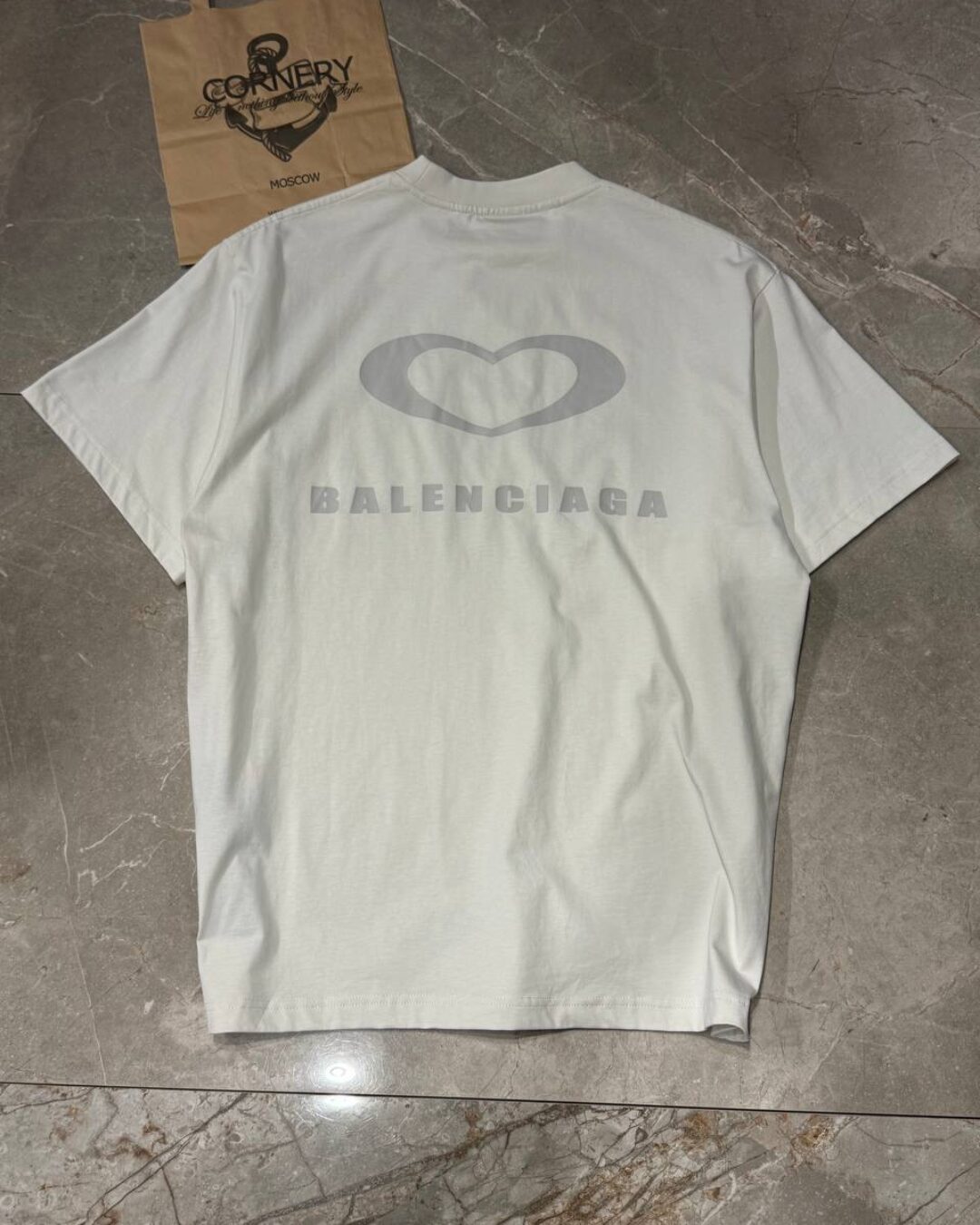 Футболка Balenciaga