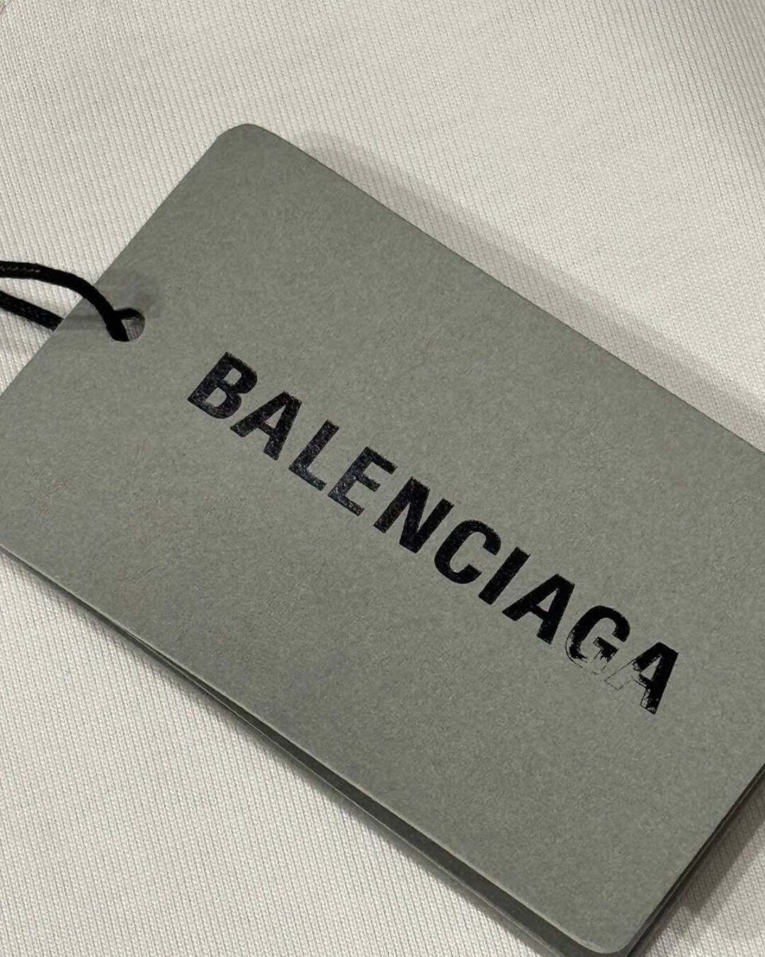 Футболка Balenciaga — фото 8