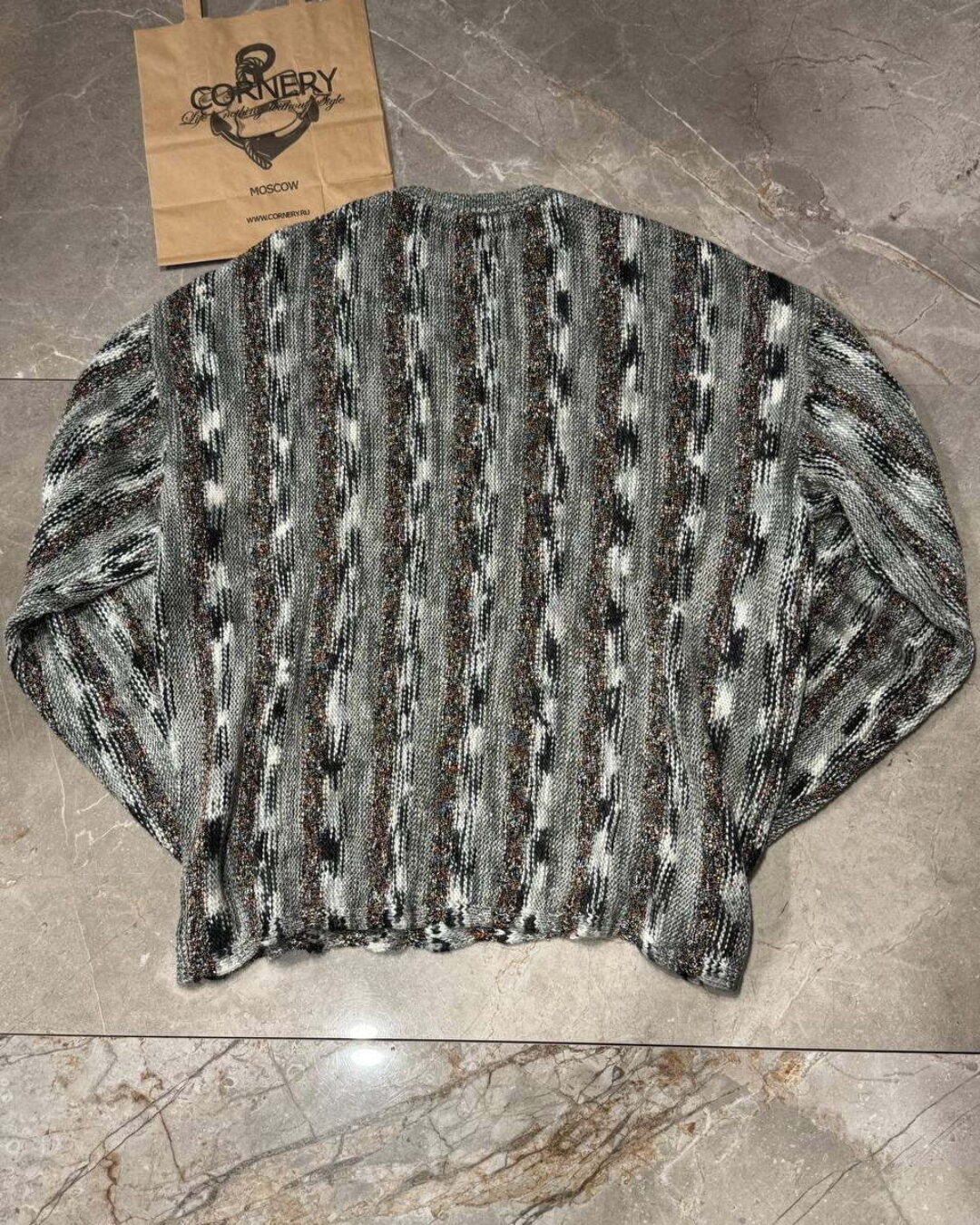 Свитер Cornery