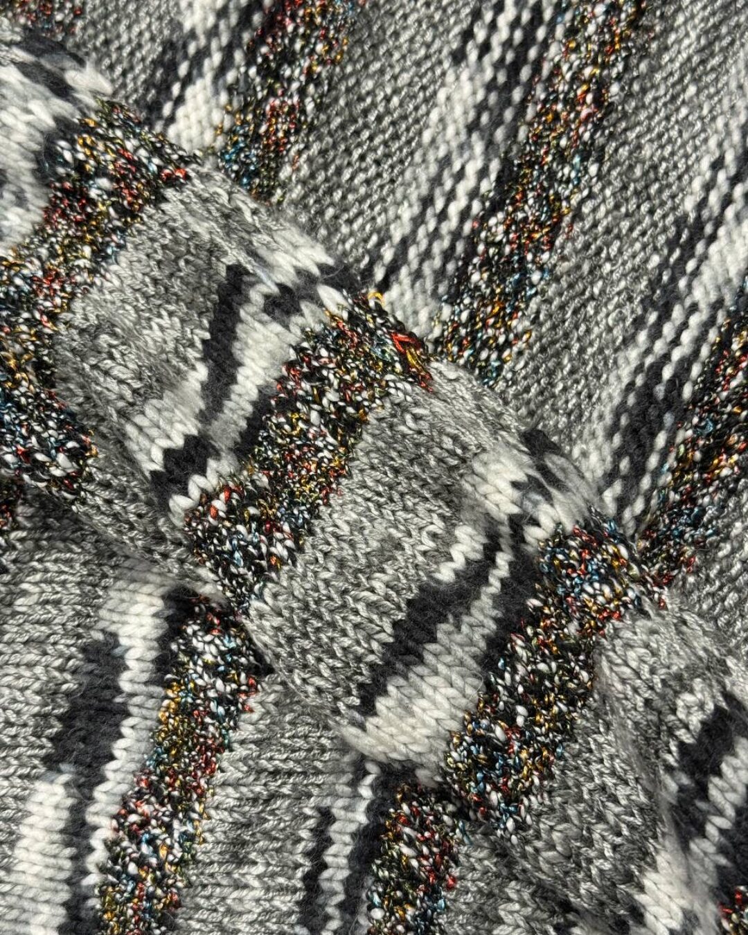 Свитер Cornery