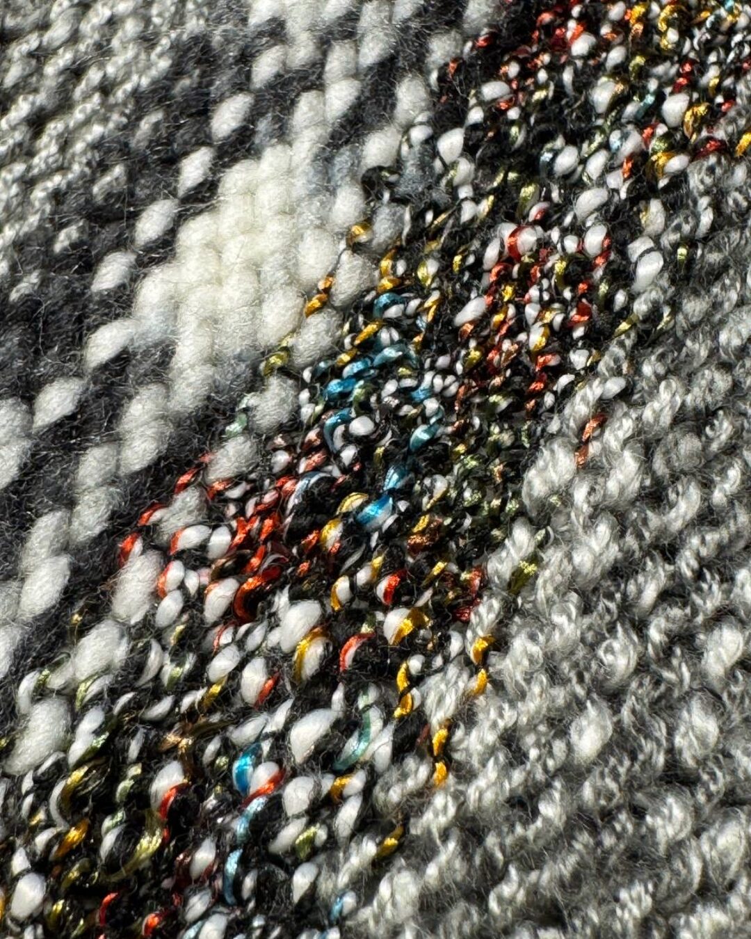 Свитер Cornery