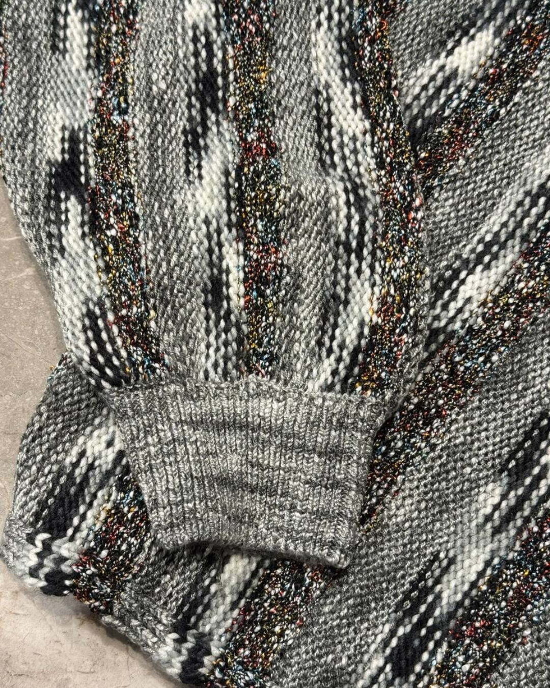 Свитер Cornery