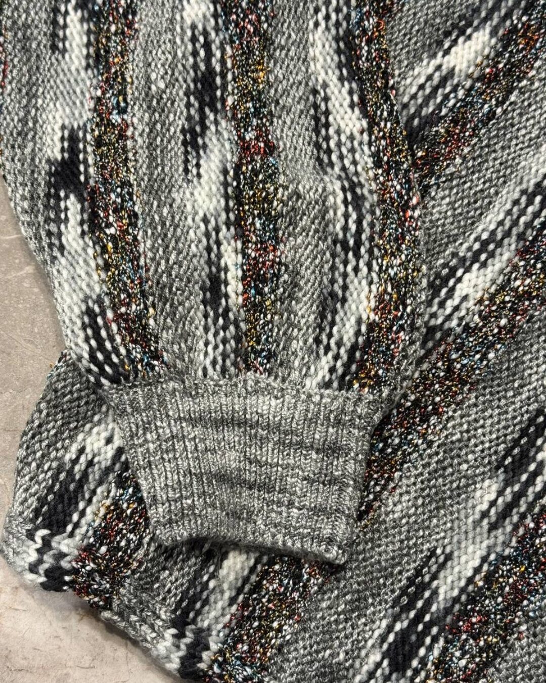 Свитер Cornery