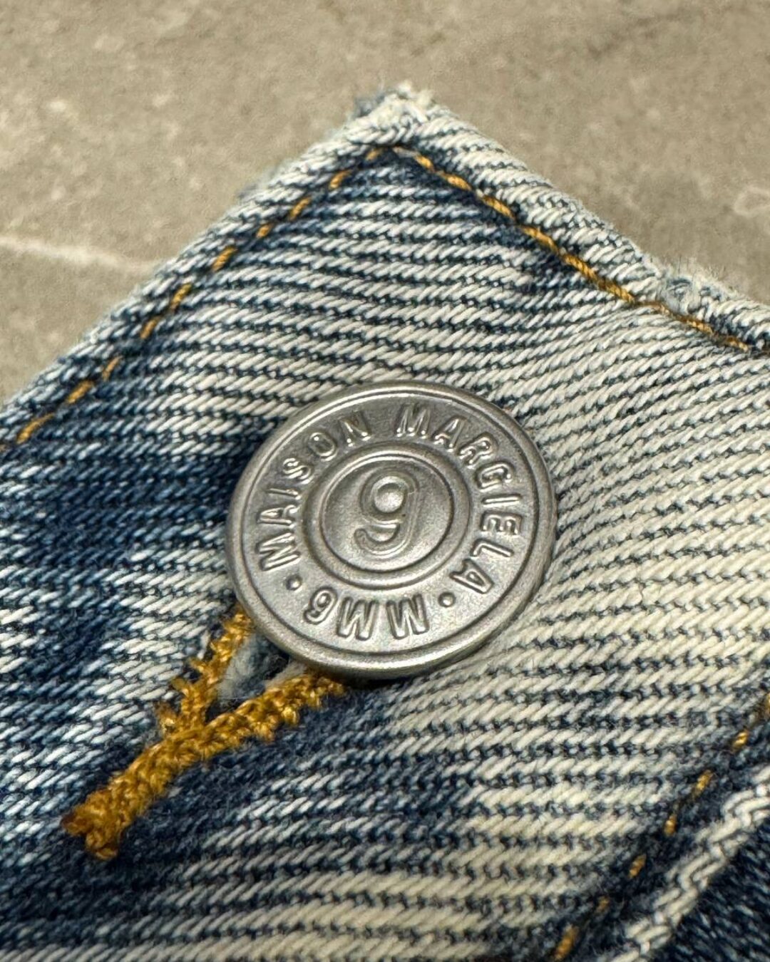 Джинсы Maison Margiela