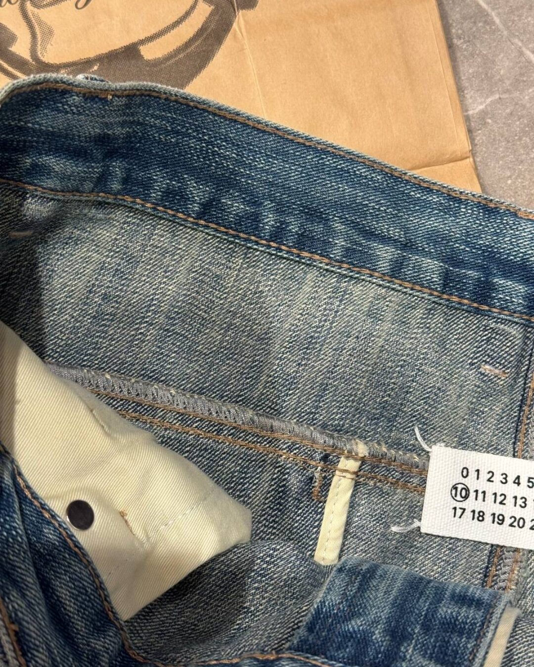 Джинсы Acne Studios