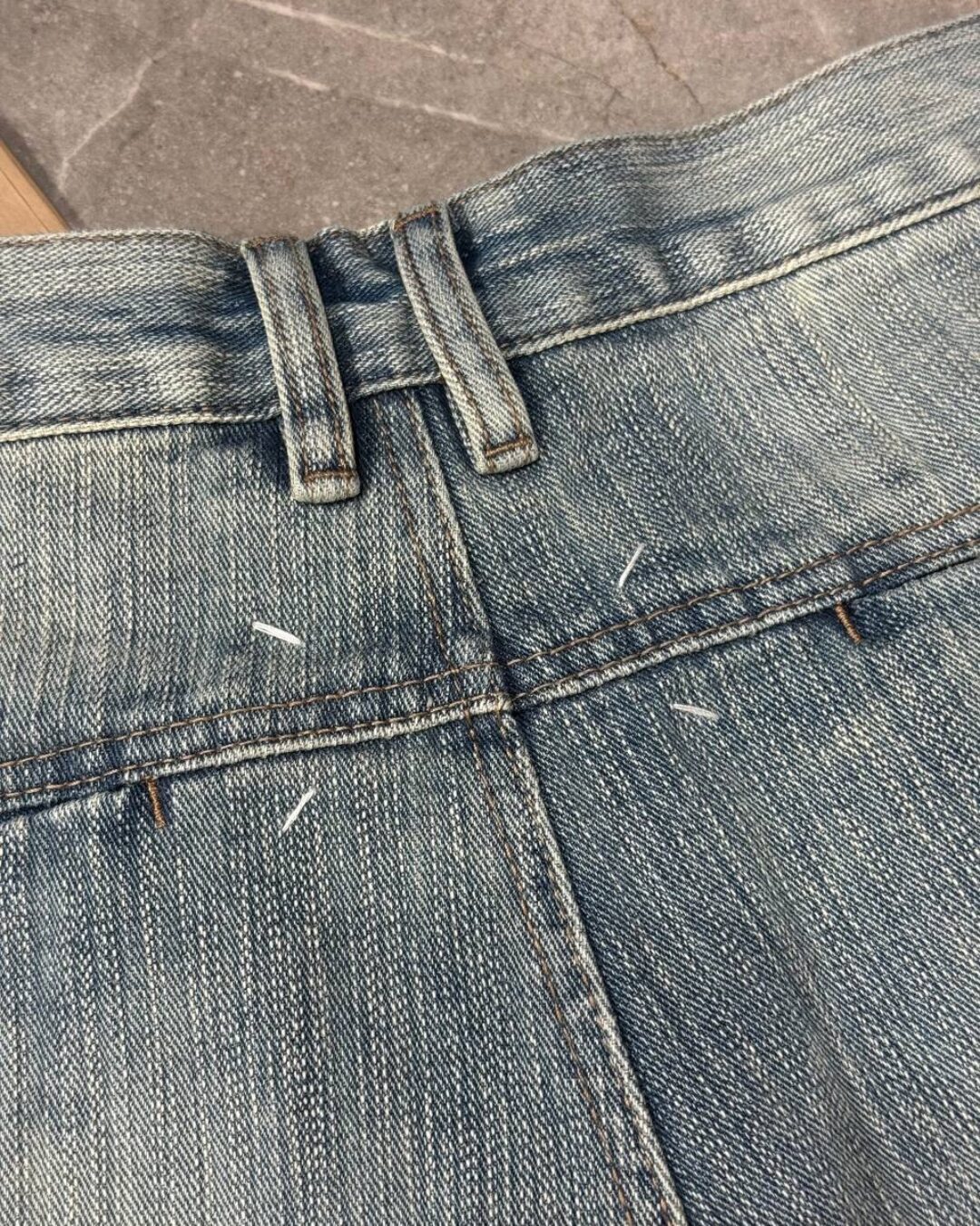 Джинсы Acne Studios