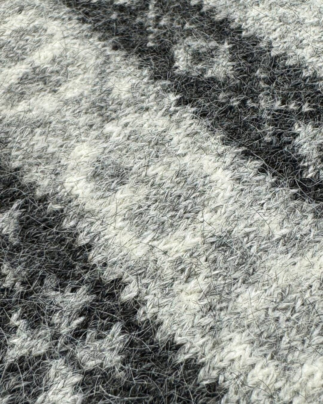 Свитер Joseph Abboud