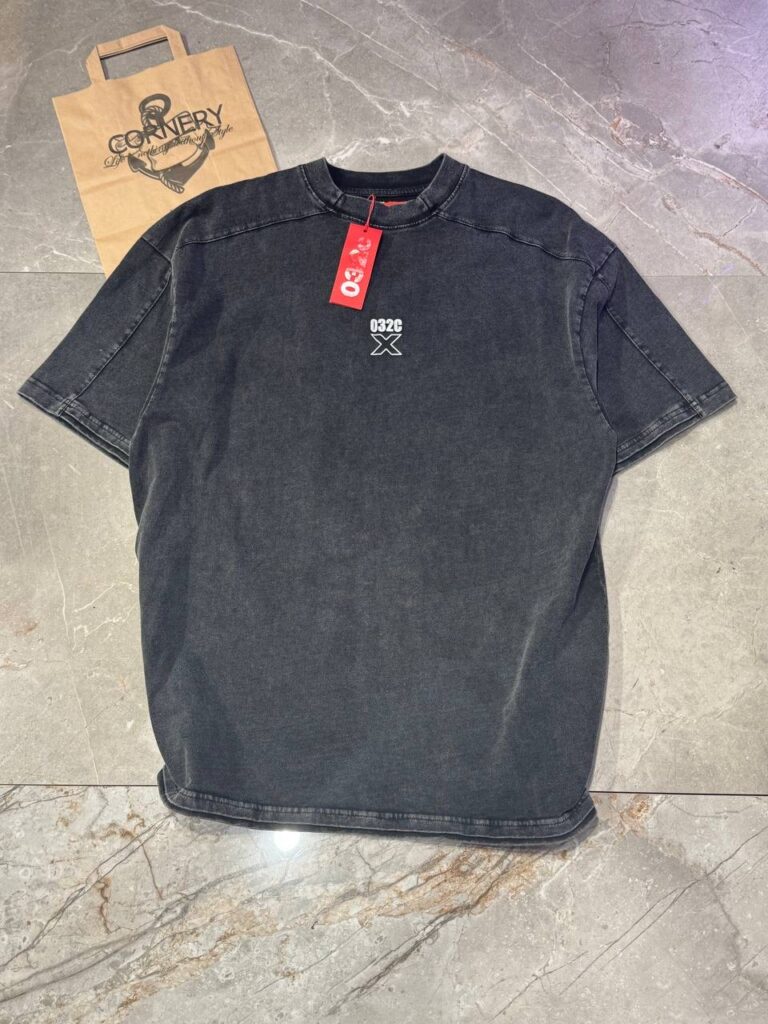 Футболка Cornery