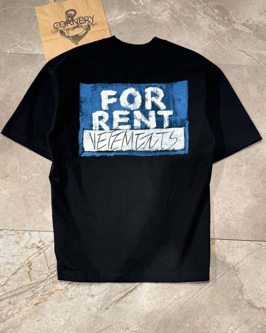 Футболка Vetements For Rent — фото 2