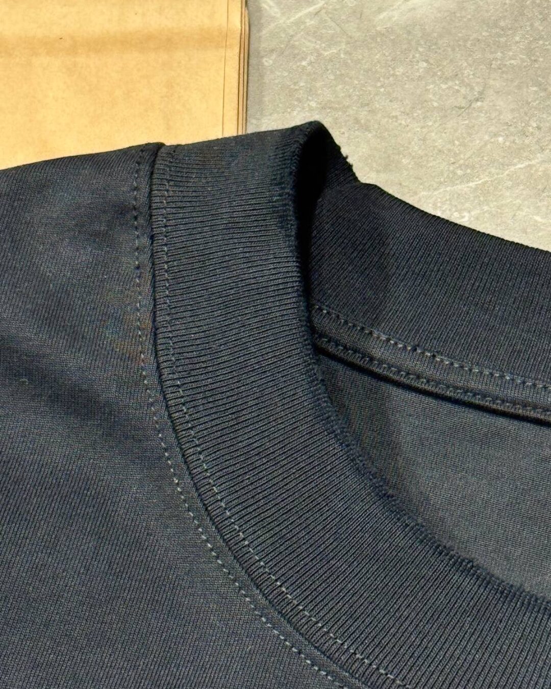 Футболка Vetements For Rent