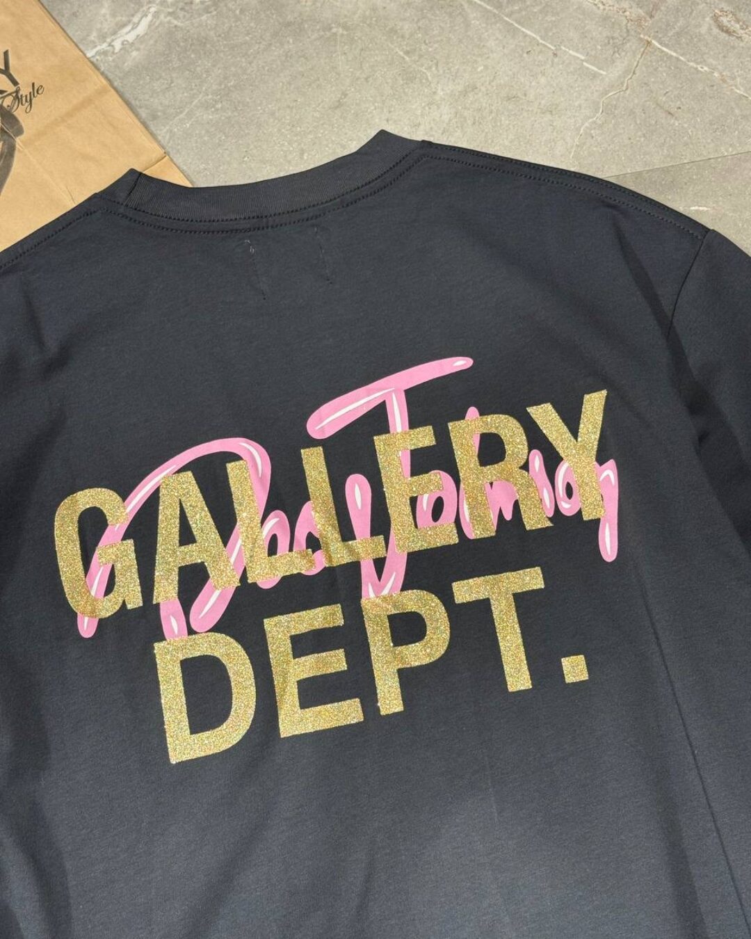 Футболка Gallery Dept