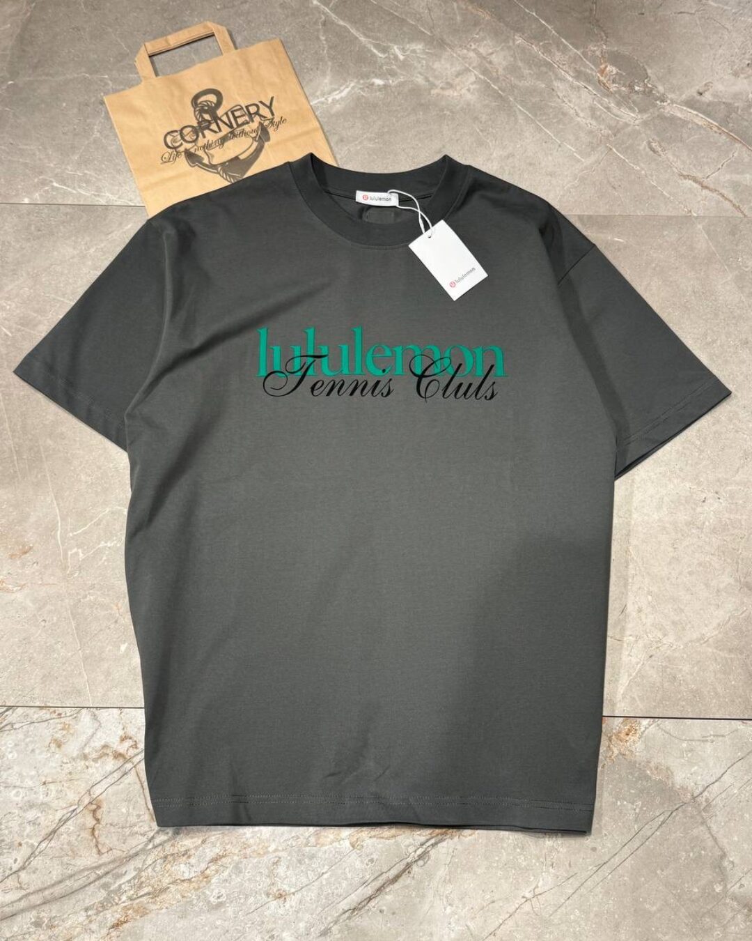 Футболка Lululemon