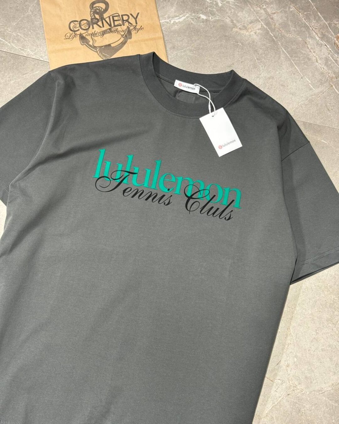 Футболка Lululemon