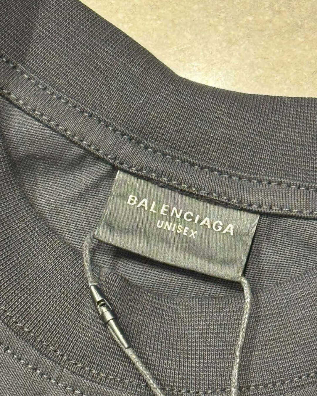 Футболка Balenciaga — фото 7