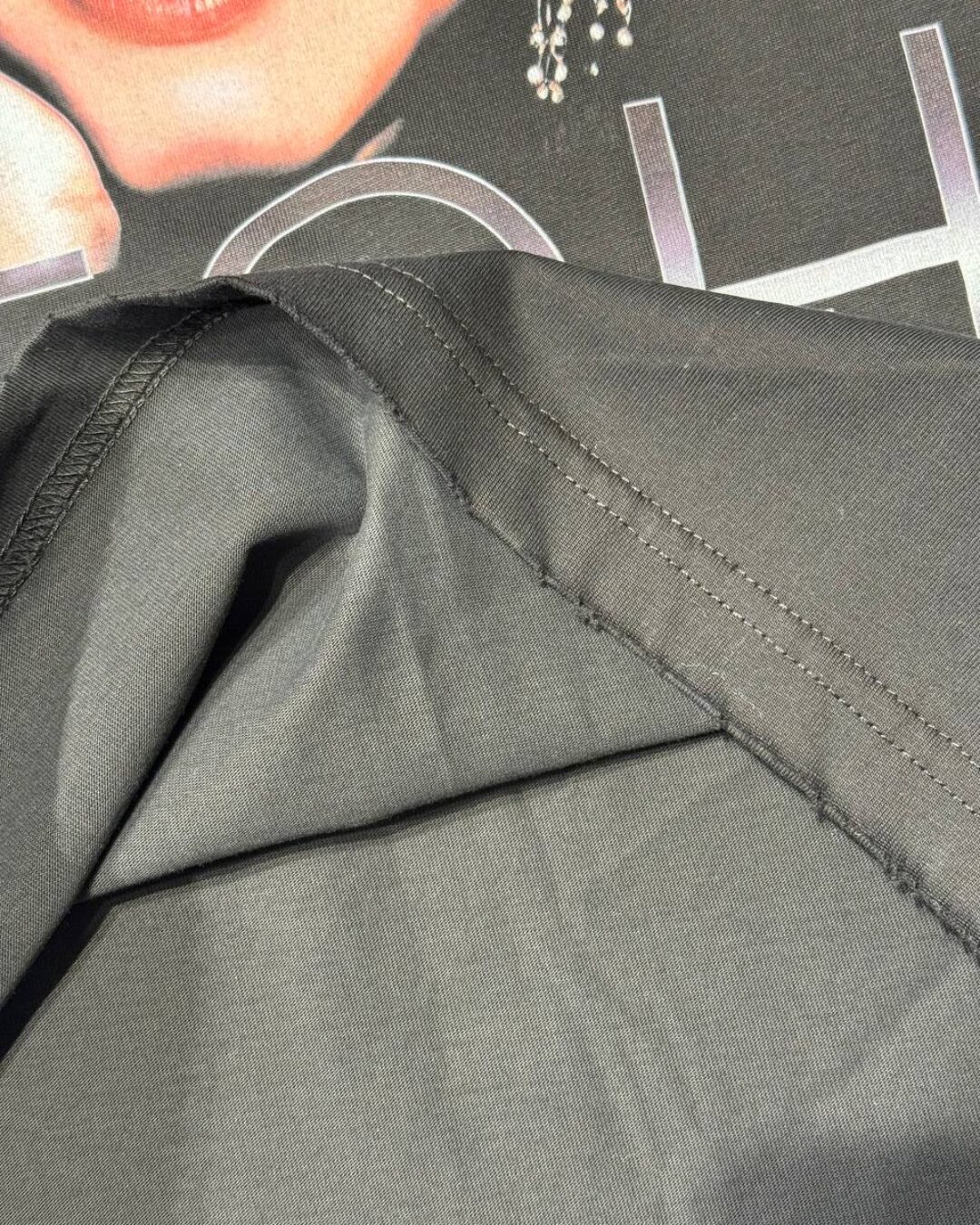 Футболка Balenciaga