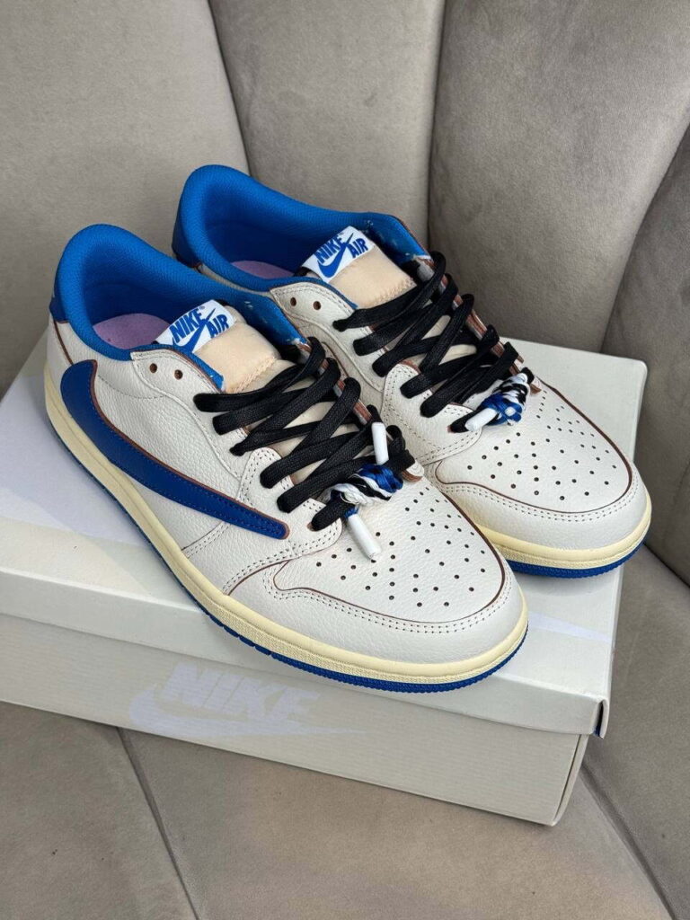 Кеды Fragment Design x Travis Scott x Air Jordan 1 Retro Low S