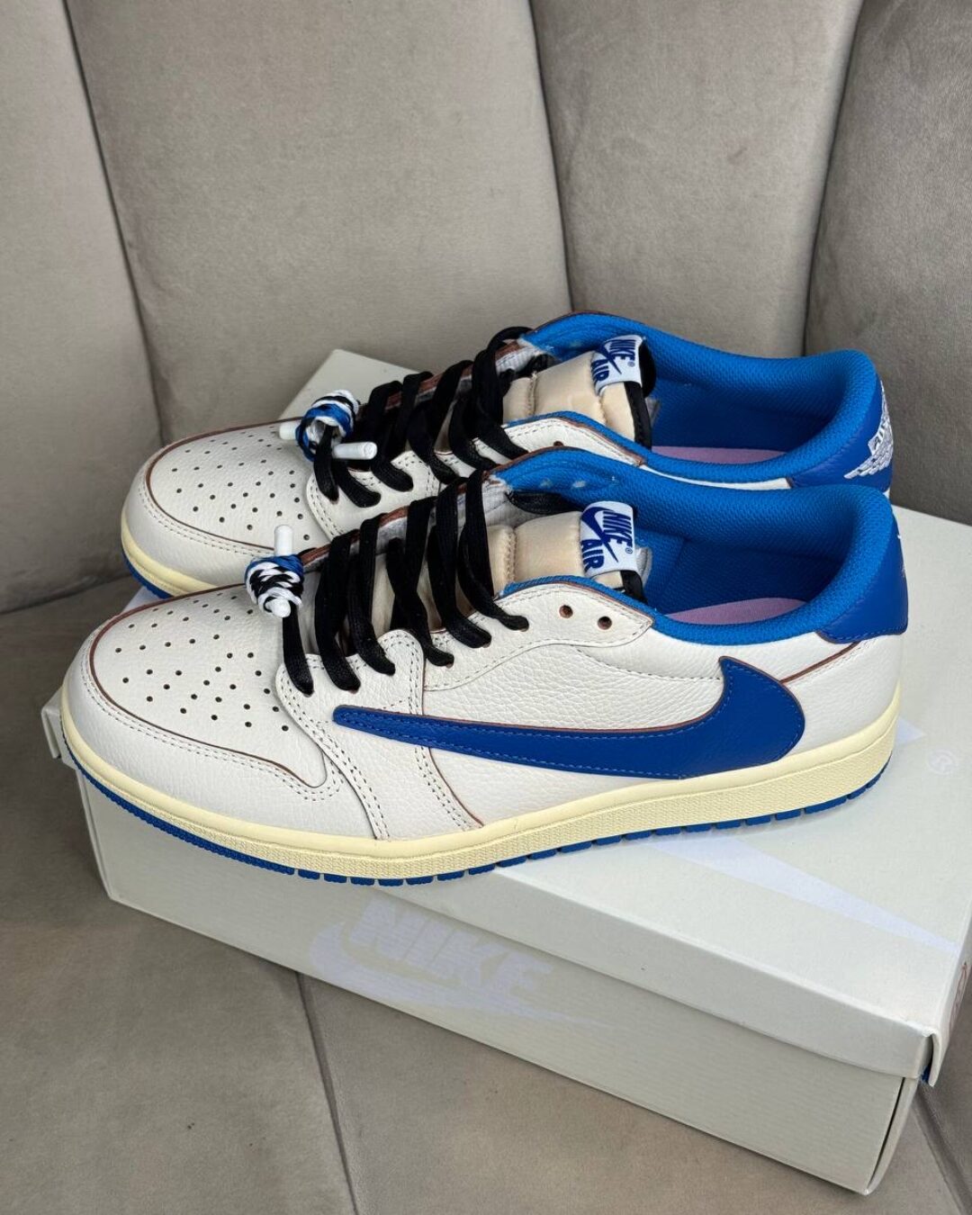 Кеды Fragment Design x Travis Scott x Air Jordan 1 Retro Low S