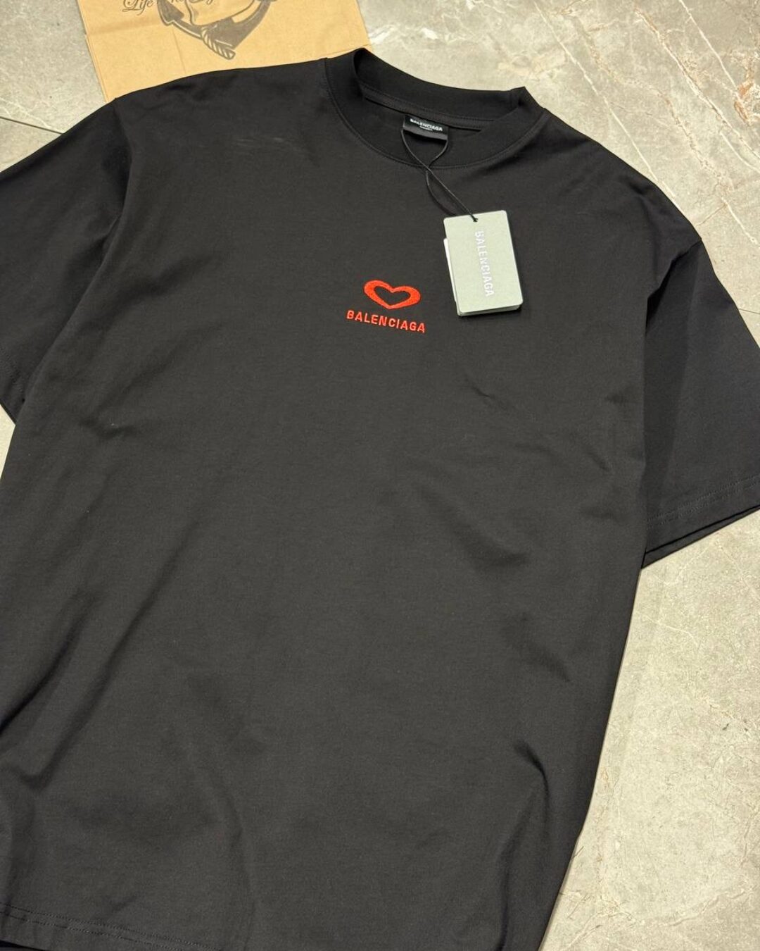 Футболка Balenciaga