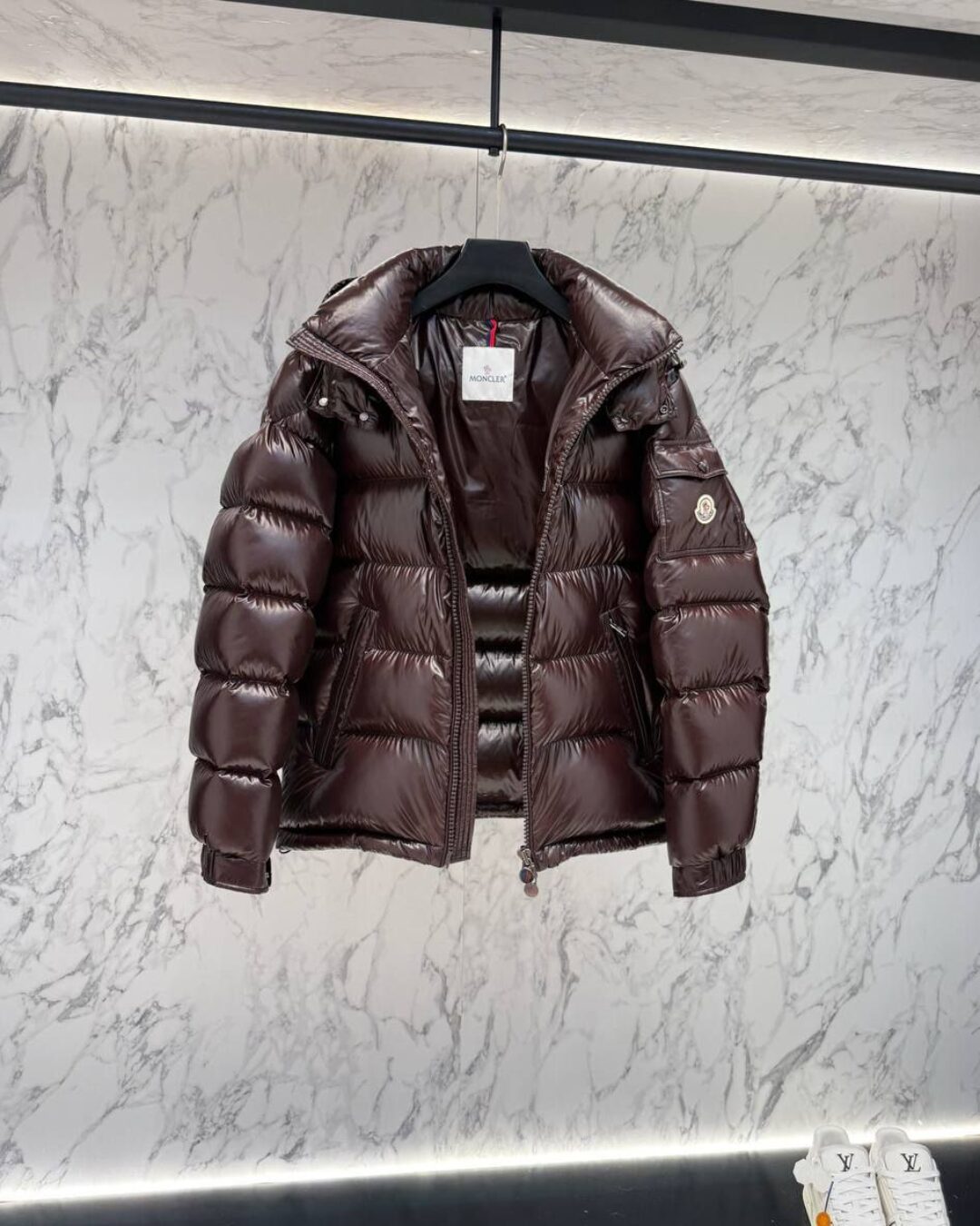 Пуховик Moncler