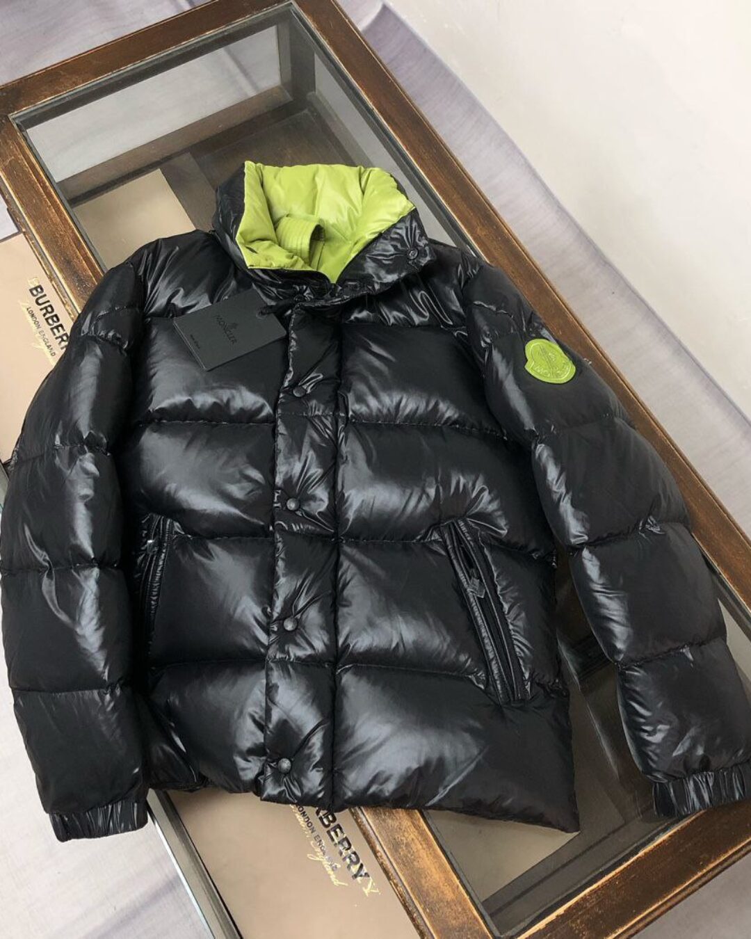 Пуховик Moncler