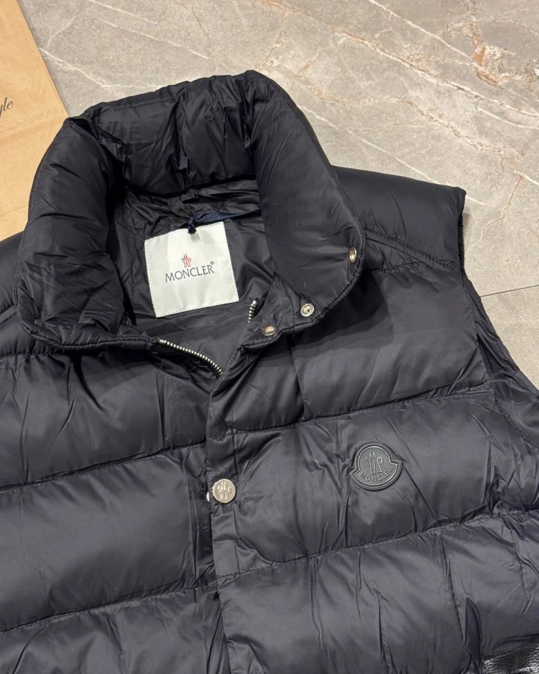 Жилет Moncler — фото 5