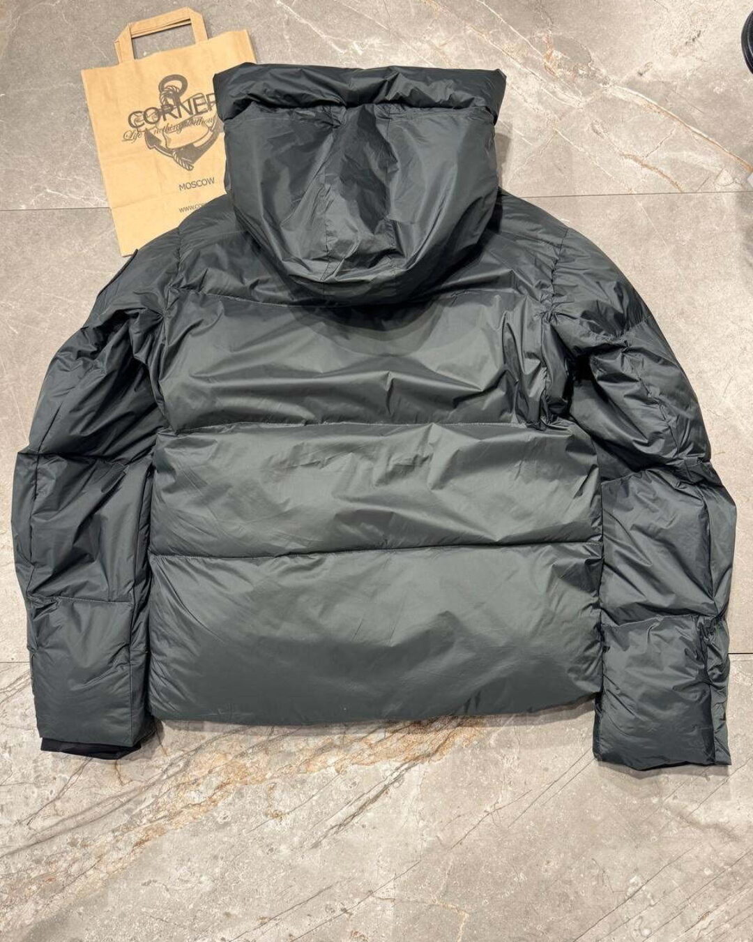 Пуховик Canada Goose