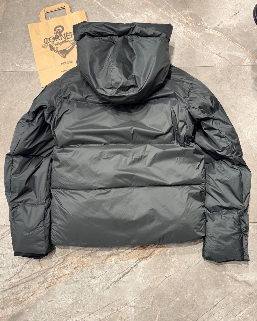 Пуховик Canada Goose