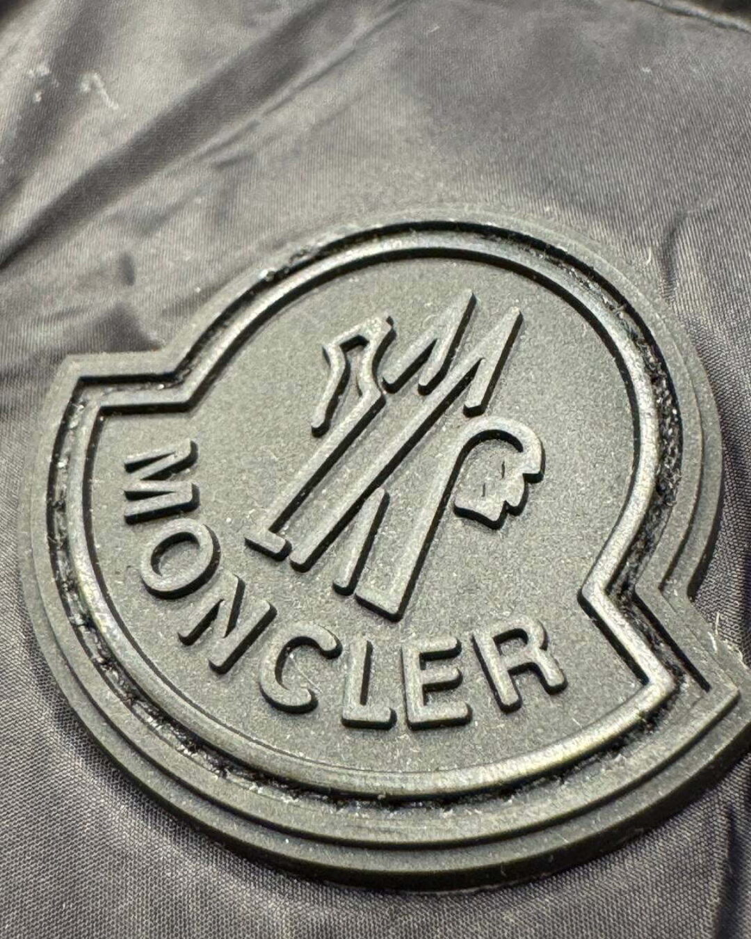 Жилет Moncler