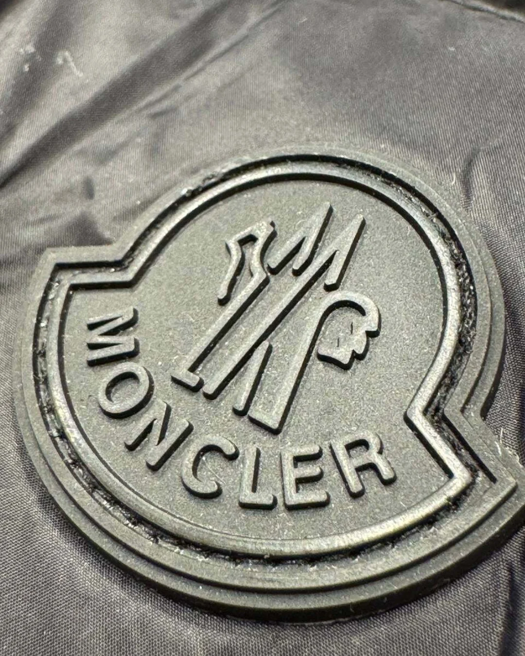 Жилет Moncler — фото 6