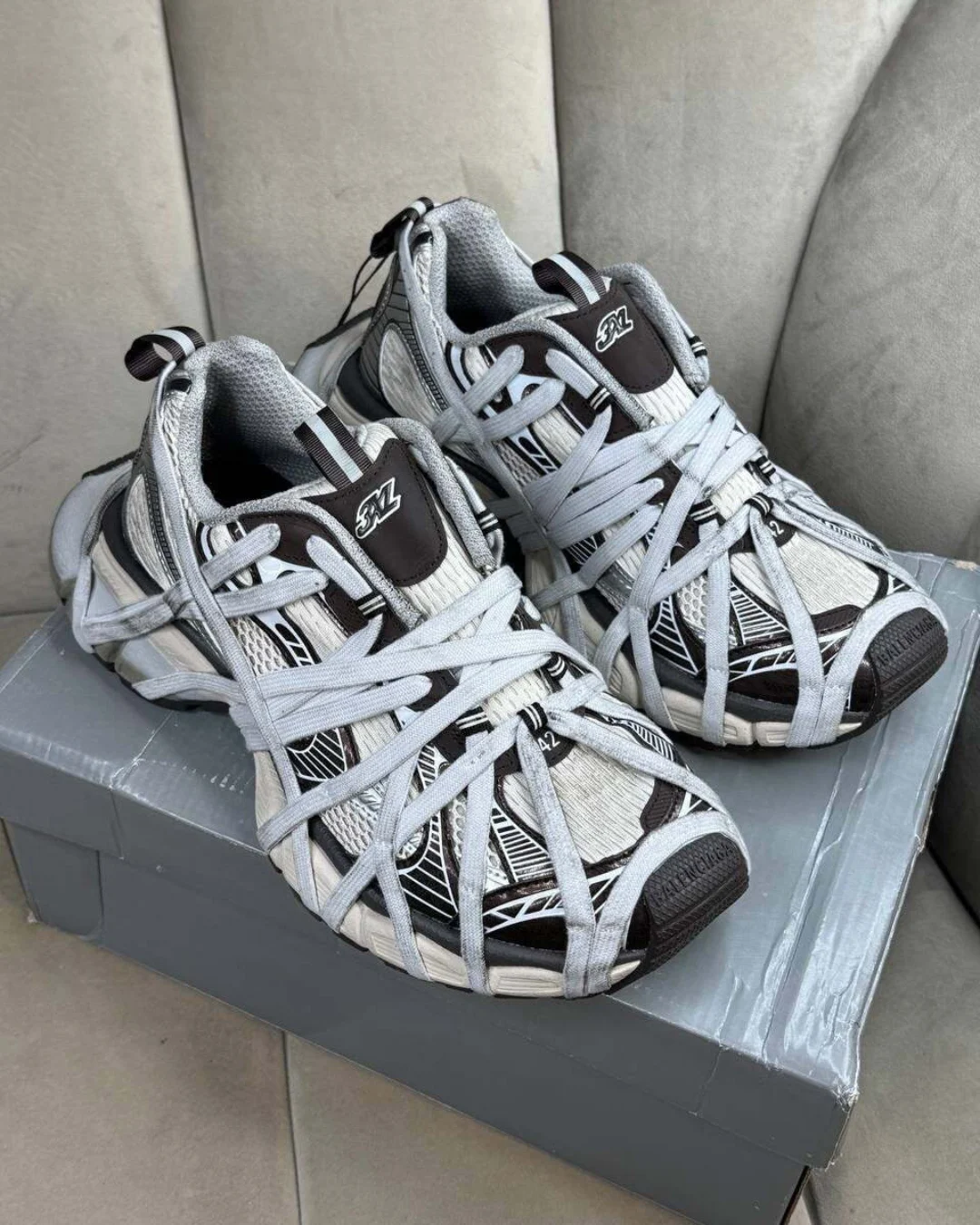 Кроссовки Balenciaga 3XL Extreme Lace Trainers Silver