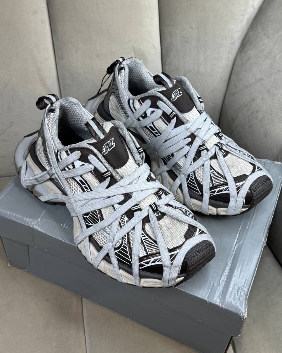 Кроссовки Balenciaga 3XL Extreme Lace Trainers Silver