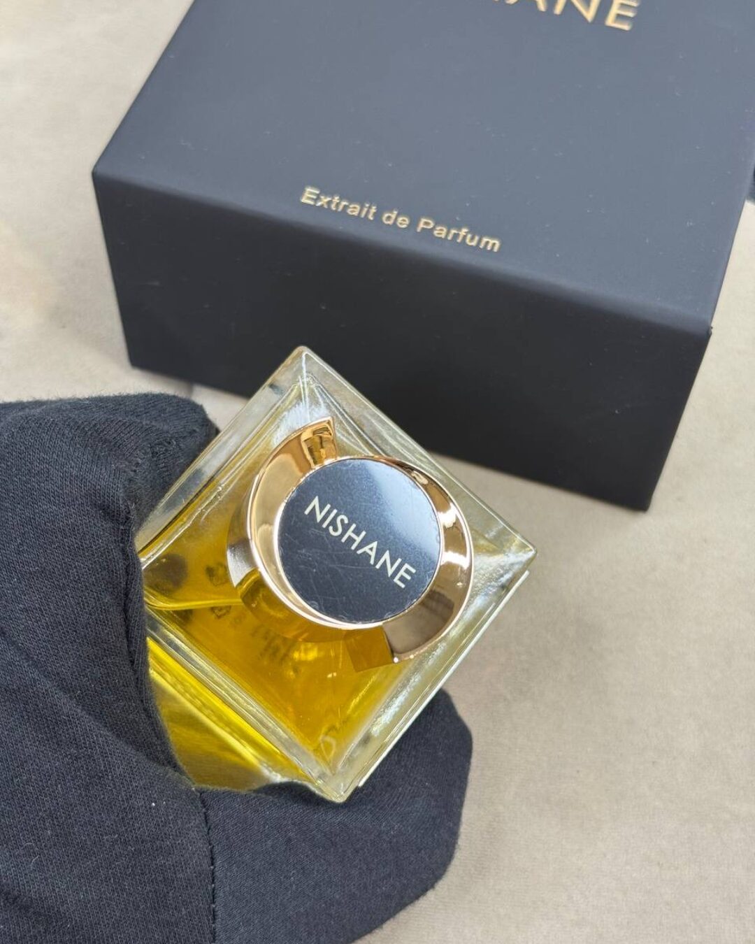 Парфюм Hundred Silent Ways Hishane