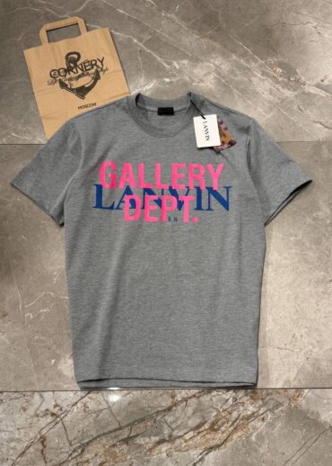 Футболка Gallery Dept