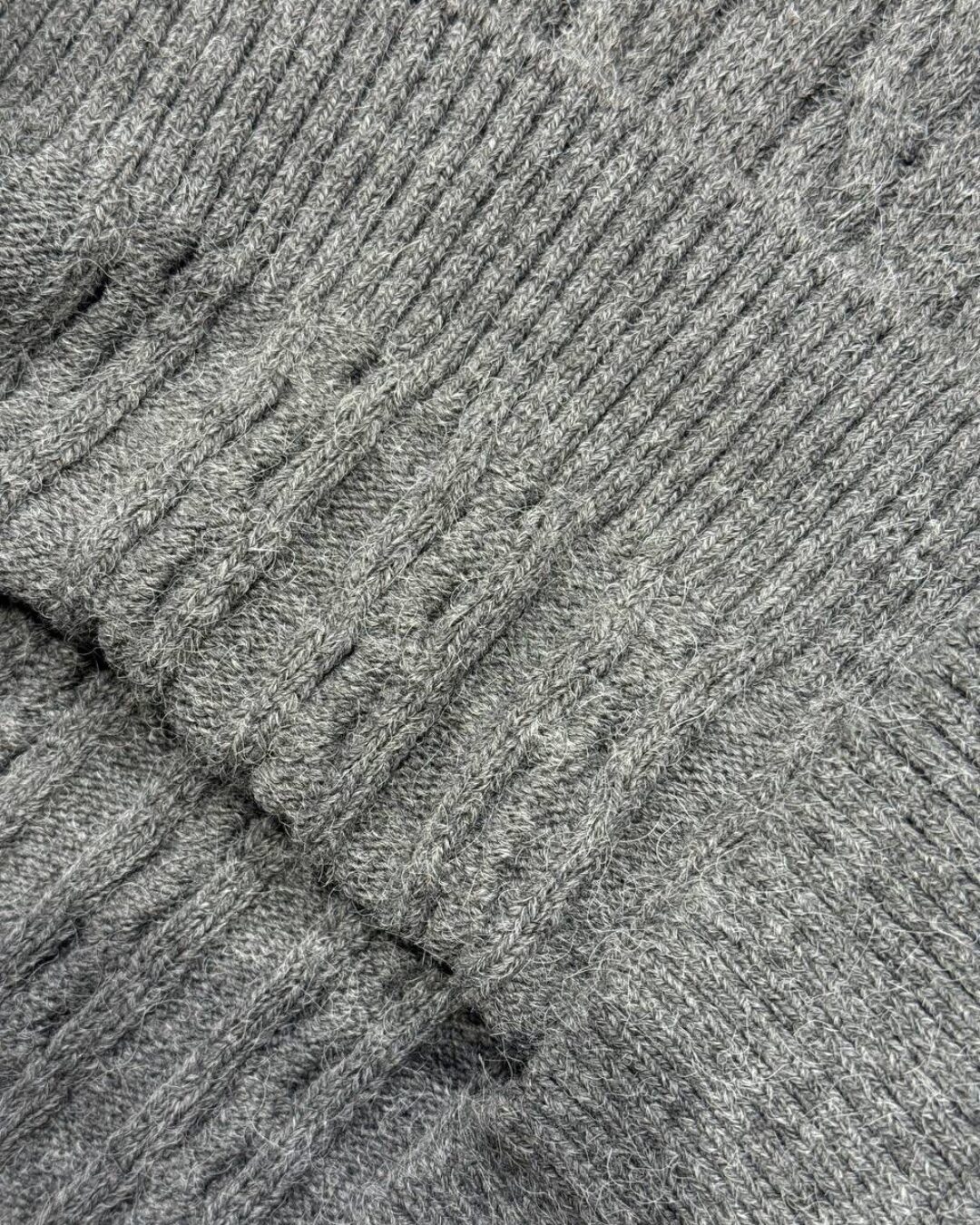 Свитер Valentino