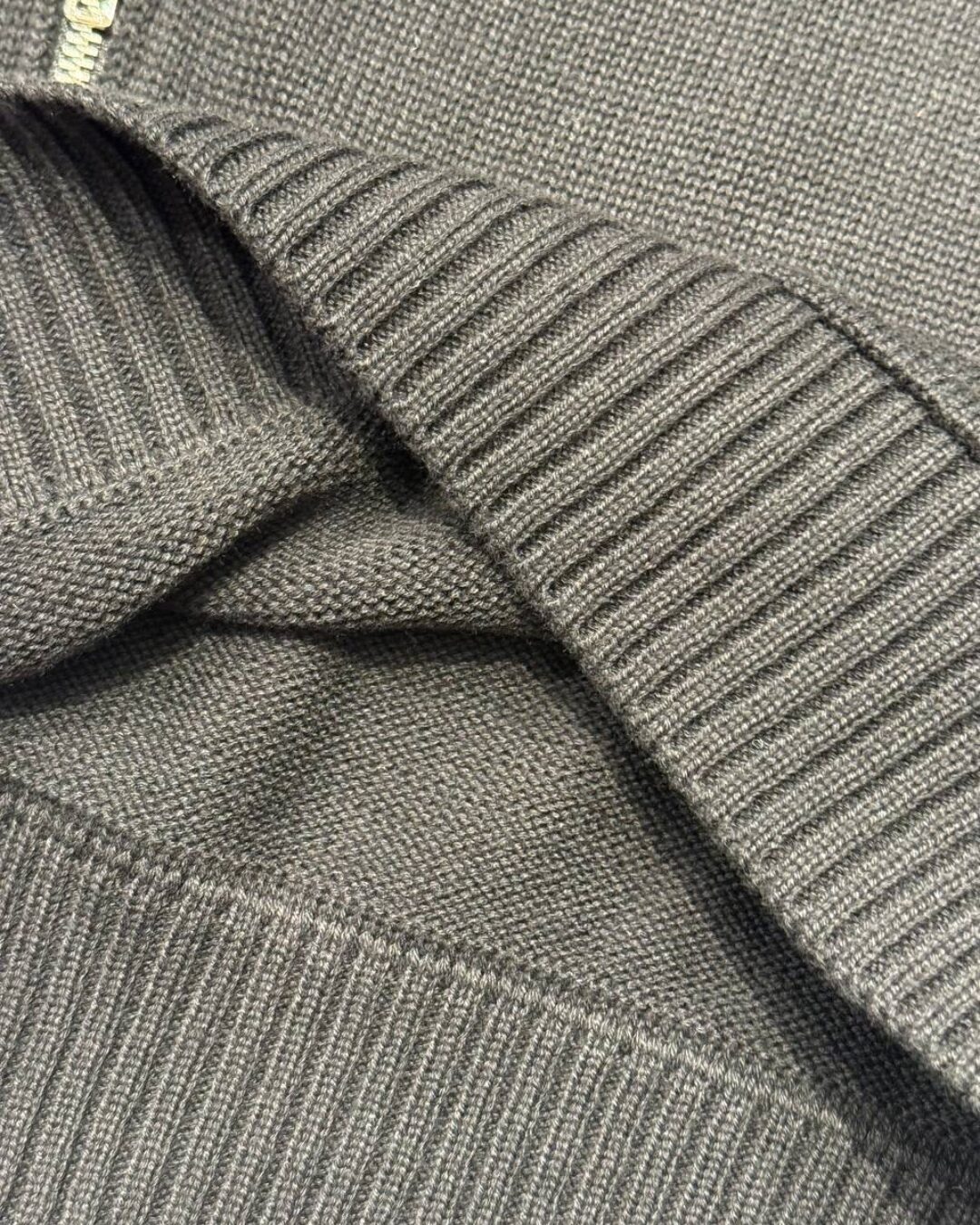 Свитер Givenchy