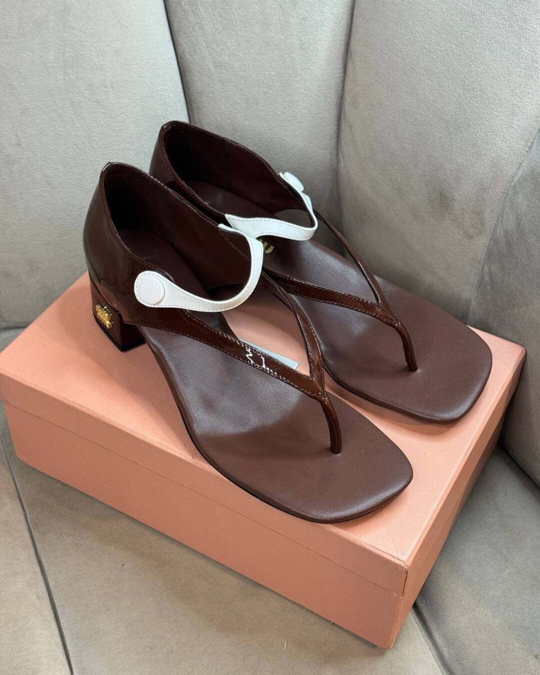 Босоножки Miu Miu