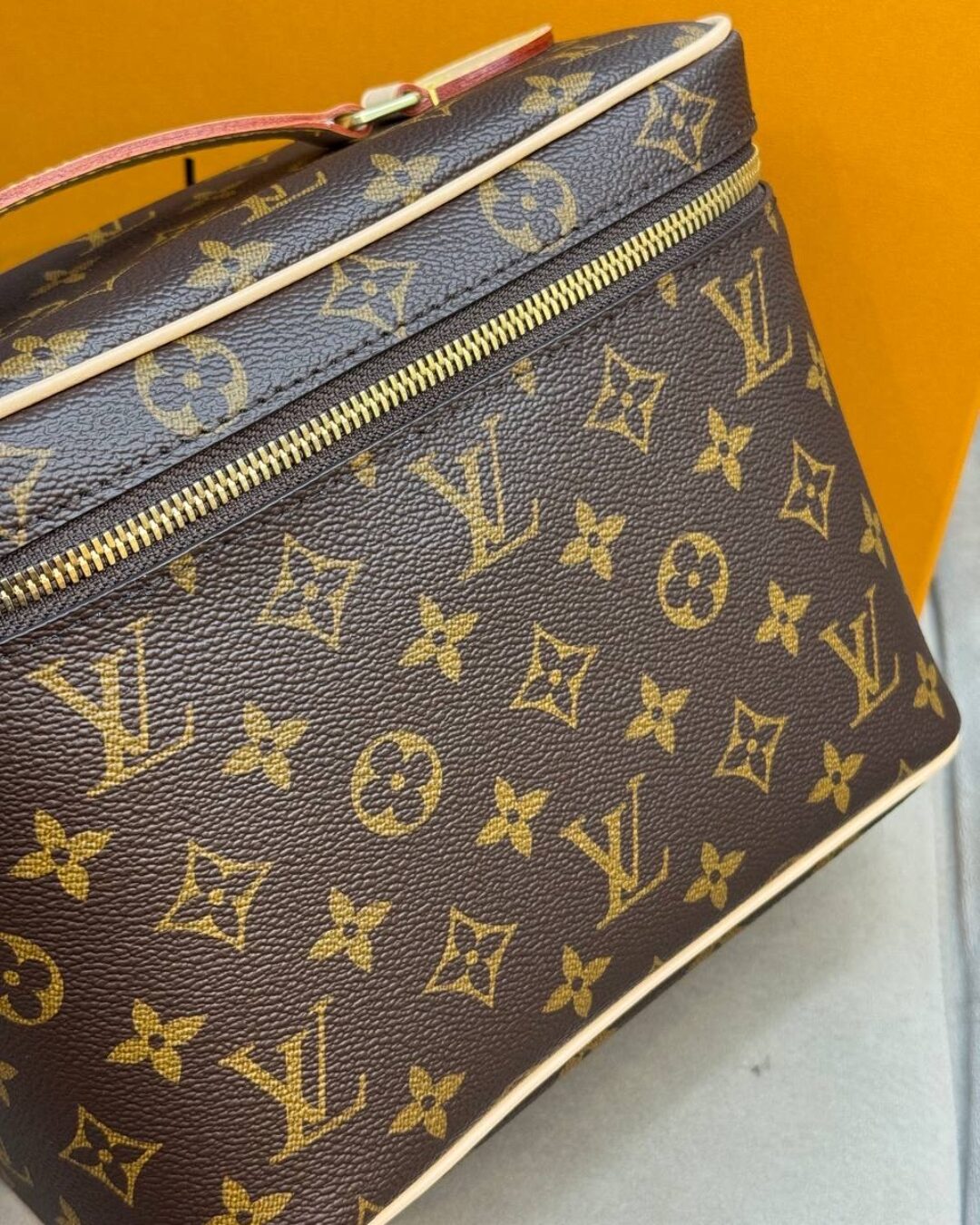 Несессер Louis Vuitton
