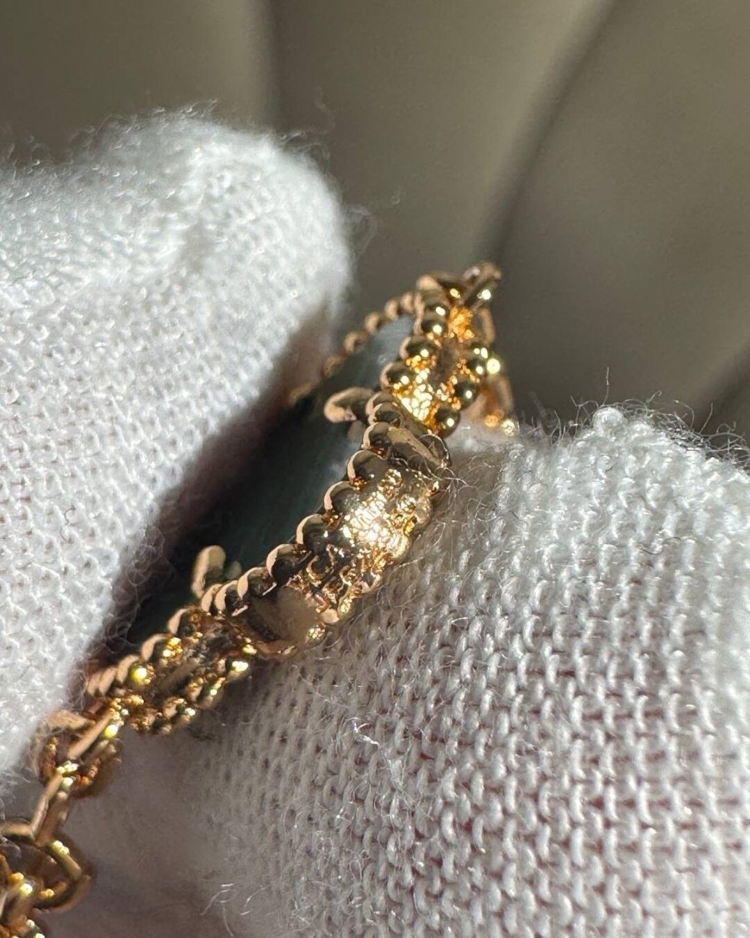 Колье Van Cleef & Arpels Vintage Alhambra (Gold/Green/Poly)