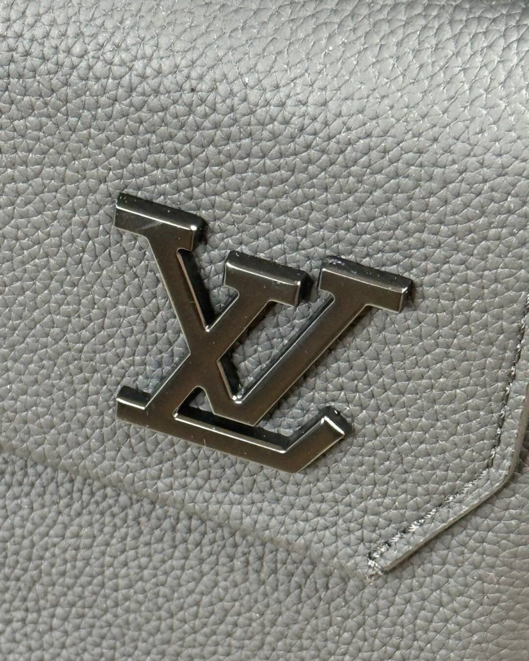 Рюкзак Louis Vuitton Takeoff