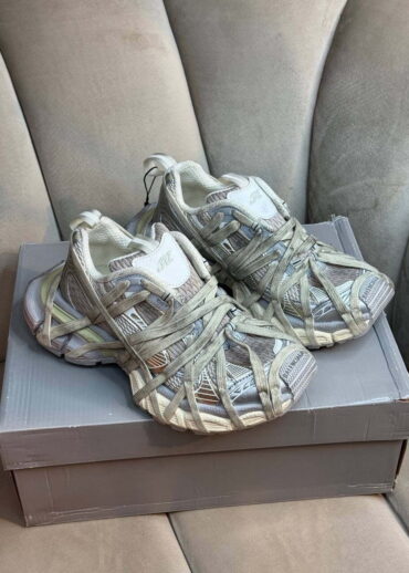 Кроссовки Balenciaga 3XL Extreme Lace Trainers Light Beige